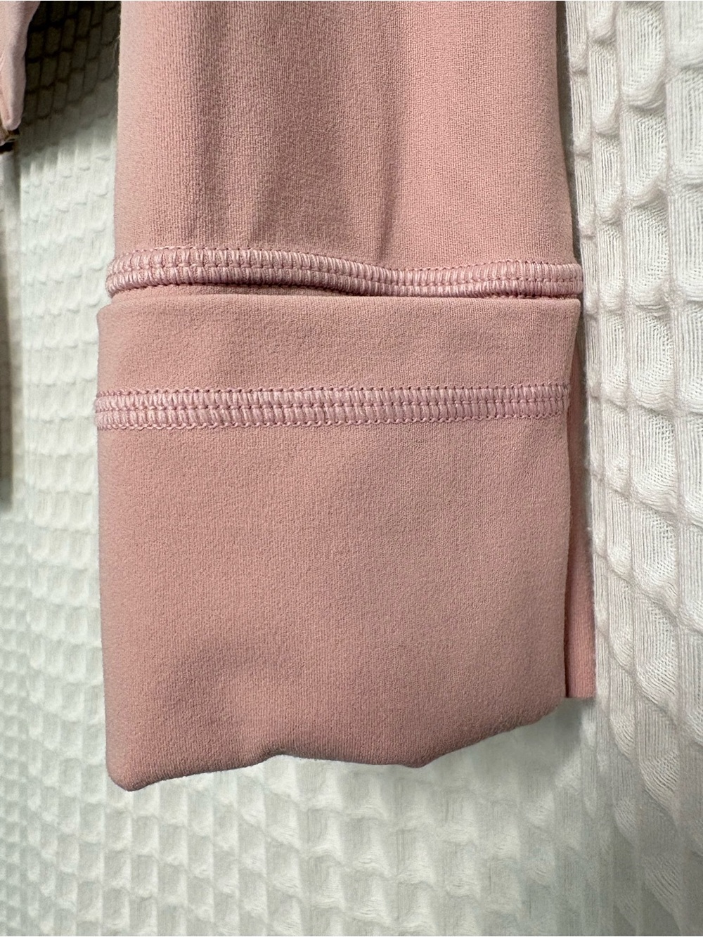 Lululemon Define Cropped Jacket Nulu ~ 4 ~ Pink with Rose Gold - Picture 4 of 16